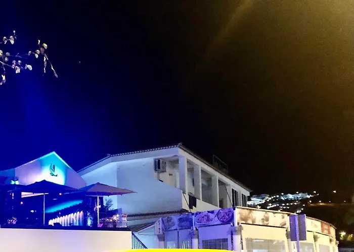 Flores 2 Casa de Férias